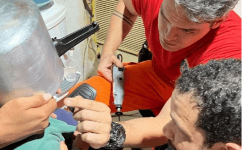Menino de Campos Altos é socorrido com panela de pressão na cabeça