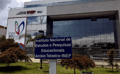 Remuneração de até R$ 864 por dia para certificadores do Enem e da PND