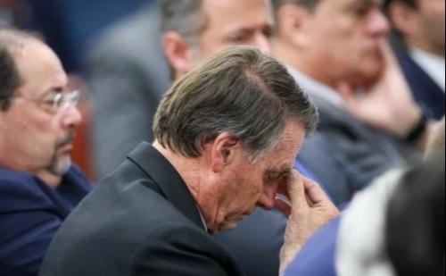 Julgamento de Bolsonaro no STF gera debates sobre atuação da Corte
