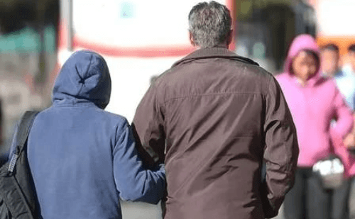 Tempo seco no inverno aumenta casos de pele ressecada; veja cuidados essenciais