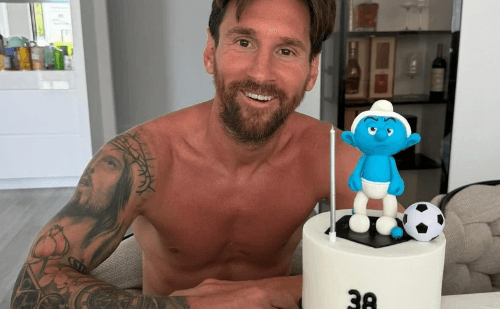 Messi faz 38 anos com bolo dos Smurfs e reencontra PSG no Mundial de Clubes