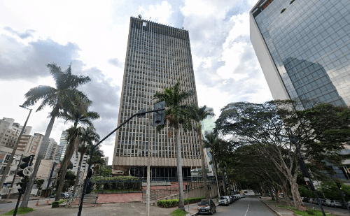 ALMG retoma análise de PEC que extingue referendo para privatizações em Minas