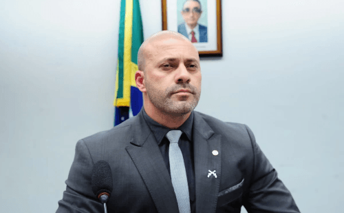 Alexandre de Moraes condiciona cirurgia de Silveira à perícia médica