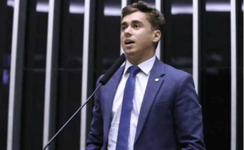 Nikolas Ferreira questiona imparcialidade de Moraes em casos sobre IOF