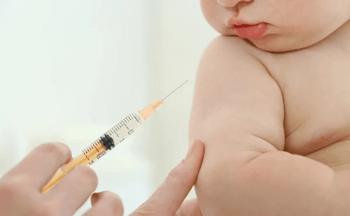 Ipatinga inicia aplicação de nova vacina contra meningite para crianças nas UBSs