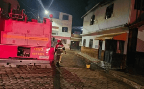 Homem incendeia companheira e se joga de prédio em Santa Bárbara do Leste