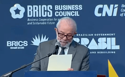Lula alerta para riscos da IA e propõe ação conjunta no BRICS
