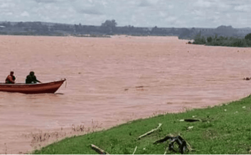 Jovem morre após embarcação virar no Rio São Francisco em São Francisco
