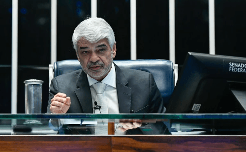 Disputa no PT-MG gera atrito entre Dandara e direção nacional