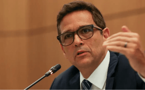 Ex-presidente do BC diz que IOF afeta cadeia produtiva e não só ricos