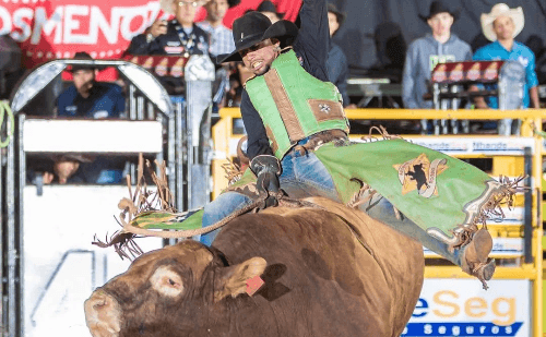 Cowboy de Timóteo é campeão na Expo Guanhães