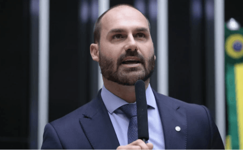Eduardo Bolsonaro endossa ação dos EUA contra Brasil