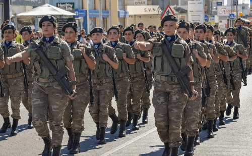 Militares de todo o país terão aumento salarial aprovado na Câmara