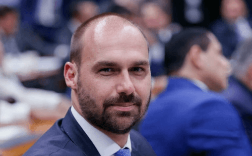 Nova investida do PT mira cassação de Eduardo Bolsonaro