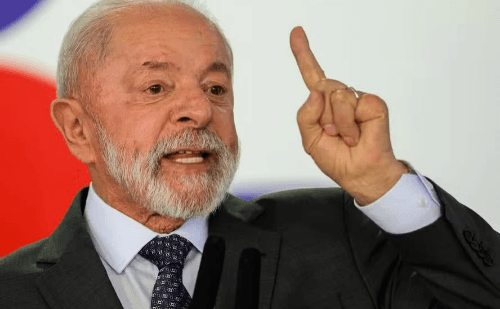 Lula ameaça retaliação econômica aos EUA após tarifaço de Trump