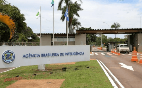 Pressão aumenta para saída de diretor da Abin acusado por espionagem ilegal