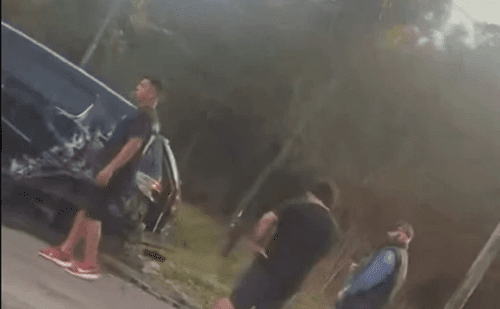 Cantor Fabiano Menotti sofre acidente de carro em Juiz de Fora, mas está bem