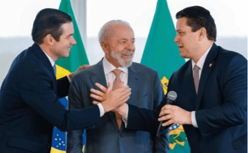 Crise do IOF perde força nas redes após ação política
