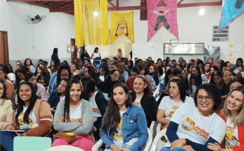 Profissionais da Educação Especial recebem capacitação em Santana do Paraíso