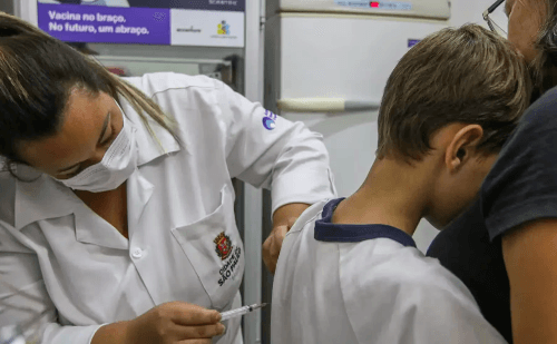 Nova lei garante vacinação e tratamento gratuito contra o HPV no SUS