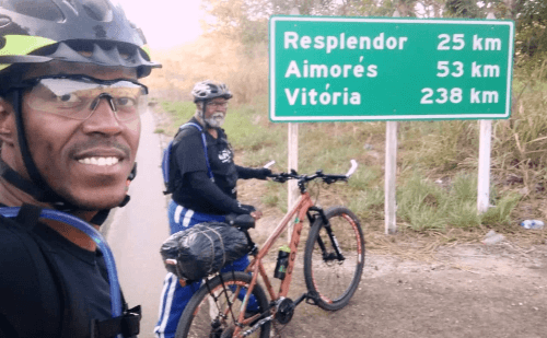 Pai e filho ipatinguenses percorrem 480 km de bicicleta evangelizando