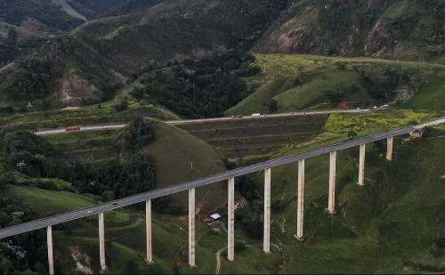 Viaduto da Prainha é liberado para desafogar trânsito após interdição da BR-381 em Antônio Dias