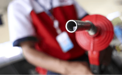 Gasolina já tem mais etanol, mas preço não cai em Minas Gerais