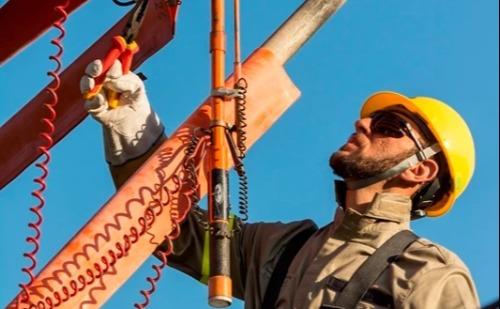Obras da Cemig deixam parte de Coronel Fabriciano sem energia