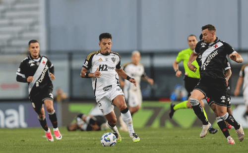 Vasco reage após gol relâmpago e empata com Atlético-MG no Brasileirão