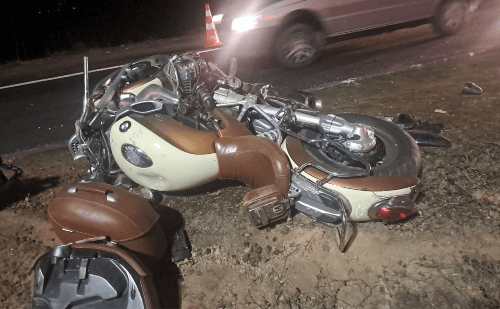 Motociclista perde o controle da direção e cai na BR-381 em Ipatinga