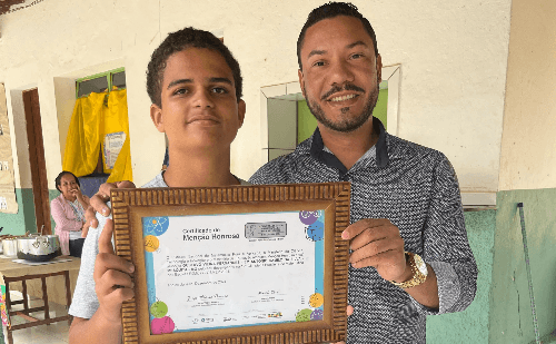 Aluno de Mesquita recebe destaque nacional em olimpíada de Matemática