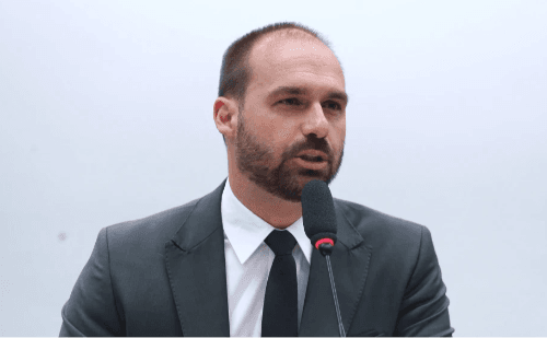Malafaia chama Eduardo de 'idiota' e recebe apoio dele após ação da PF