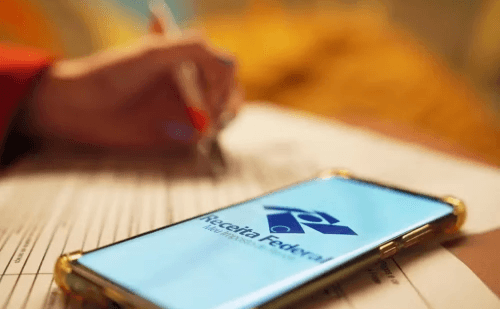 Receita abre consulta ao 4º lote de restituição do IRPF 2025