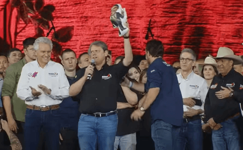 Em Barretos, governadores aliados de Bolsonaro reforçam discursos e miram 2026