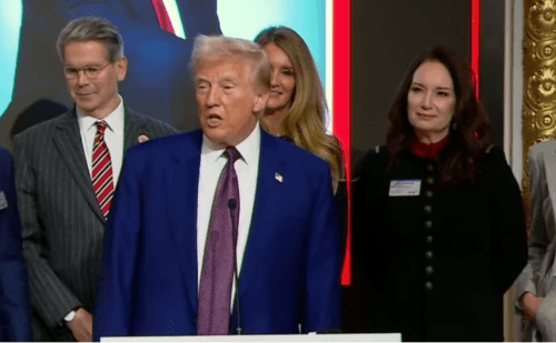 Trump quer pena de morte para assassinatos em Washington, D.C.