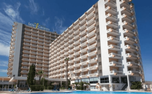 Turistas de La Manga são hospitalizados após surto de salmonella