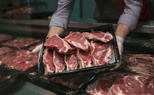 Carne e café ficam fora da medida contra tarifa dos EUA, diz ministro em BH
