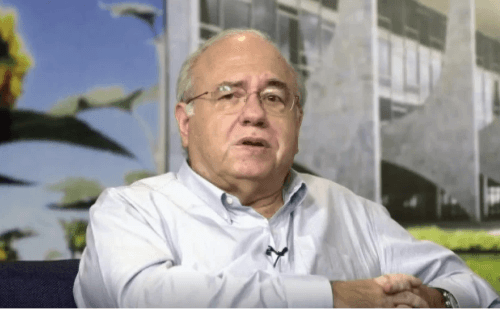 Brasil perde Luis Fernando Verissimo, um dos escritores mais lidos do país
