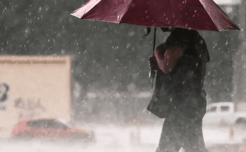 Alerta do Inmet aponta risco de granizo em Minas Gerais neste fim de semana