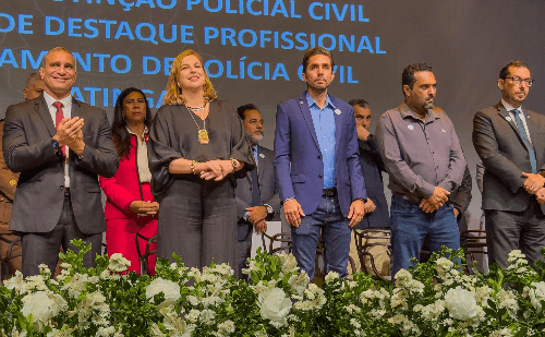 Prefeito de Ipatinga e comandante da Polícia Municipal são homenageados pela Polícia Civil