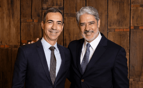 William Bonner se despede do JN e apresenta sucessor César Tralli