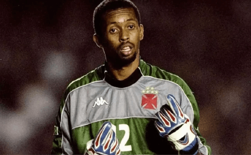 Helton Arruda, ex-Vasco e Seleção Brasileira, é preso em Portugal após denúncia grave
