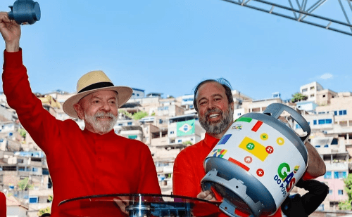 Lula repreende ministro por explicação confusa sobre programa de gás