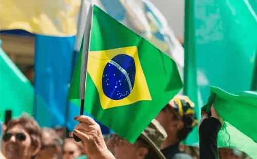 Santana do Paraíso realiza desfile cívico de 7 de Setembro com foco na educação