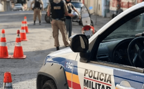 Motoristas de MG poderão quitar débitos via Pix durante blitz