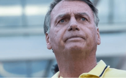 Bolsonaro vai a hospital em Brasília neste domingo para retirada de lesões na pele