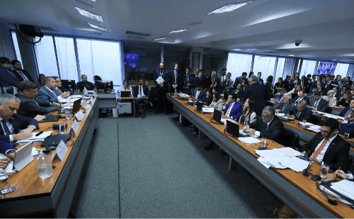STF libera investigados da CPI do INSS, e comissão anuncia recurso