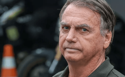 TRF-4 julga Bolsonaro por declarações racistas; MPF pede R$ 5 milhões
