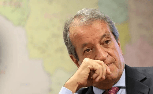 PT rebate Valdemar Costa Neto e anuncia medidas na Justiça