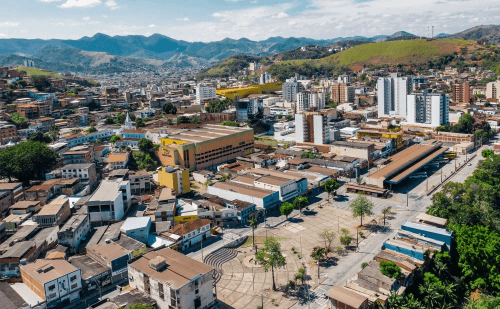 Coronel Fabriciano realiza Festival Gastronômico com shows e atração nacional Leoni